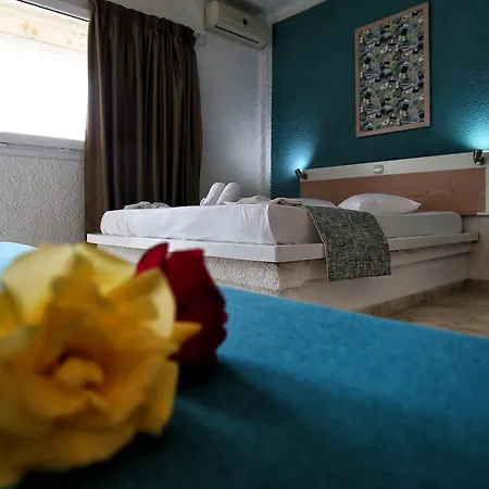 Ermioni Aparthotel *