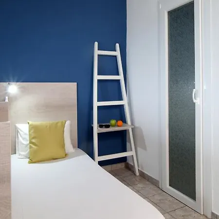 Ermioni 3*