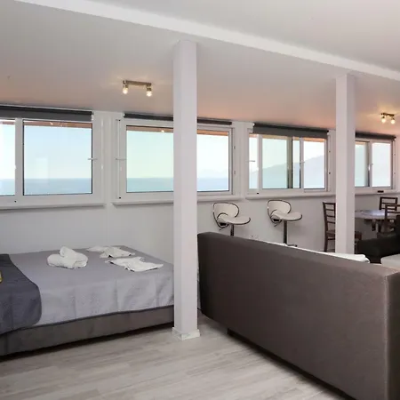 Apartmán Ermioni *